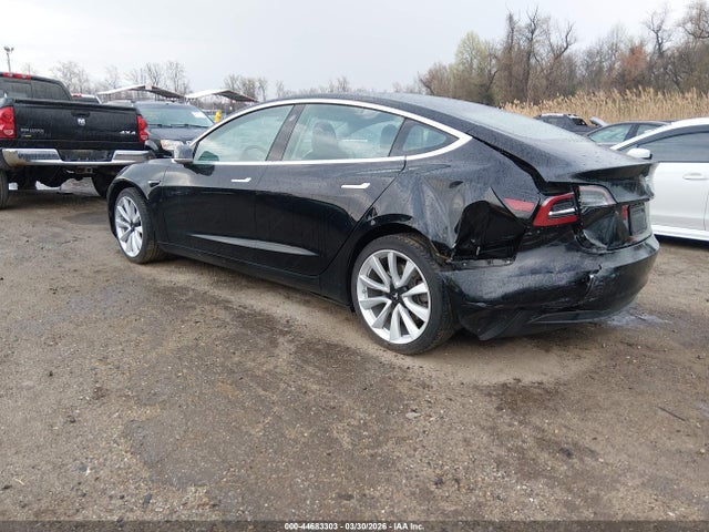 Продаж на аукціоні авто 2019 Tesla Model 3 Long Range/performance, vin: 5YJ3E1EB5KF530161, номер лоту: 44683303