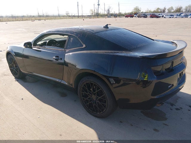 2010 CHEVROLET CAMARO 2G1FB1EV3A9107090 Photo 2