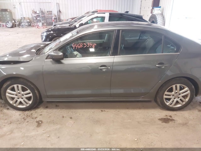 Продажа на аукционе авто 2017 Volkswagen Jetta 1.4t S, vin: 3VW2B7AJ7HM373013, номер лота: 44683348