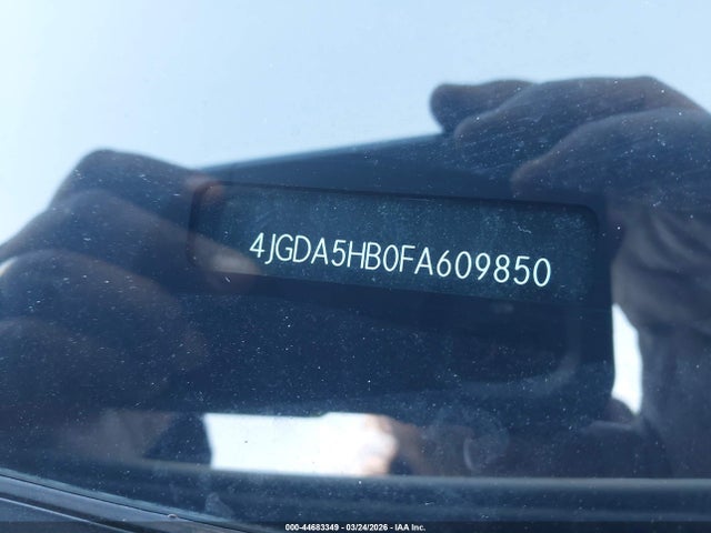 44683349 :رقم المزاد ، 4JGDA5HB0FA609850 vin ، 2015 Mercedes-benz Ml 350 4matic مزاد بيع