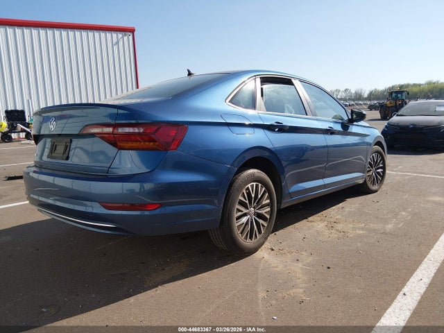 Продажа на аукционе авто 2019 Volkswagen Jetta 1.4t R-line/1.4t S/1.4t Se, vin: 3VWC57BU4KM184637, номер лота: 44683367