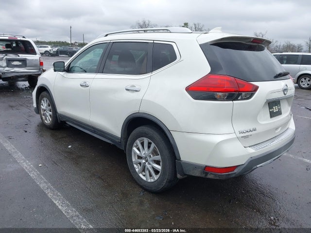 Продажа на аукционе авто 2017 Nissan Rogue Sv, vin: KNMAT2MV9HP562012, номер лота: 44683383