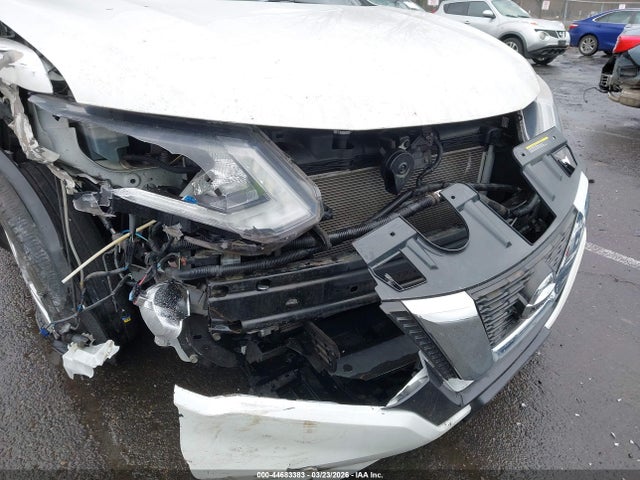 Продажа на аукционе авто 2017 Nissan Rogue Sv, vin: KNMAT2MV9HP562012, номер лота: 44683383