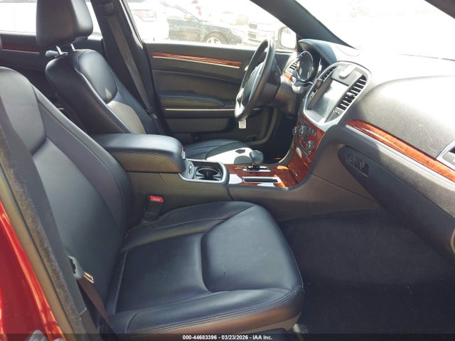 2014 Chrysler 300 მანქანა იყიდება აუქციონზე, vin: 2C3CCAAG5EH220960, აუქციონის ნომერი: 44683396