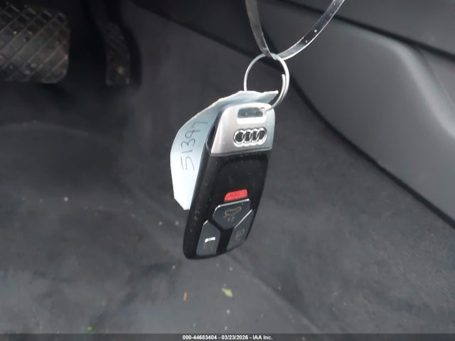 2019 AUDI A4 WAUDNAF4XKA066164 Photo 10