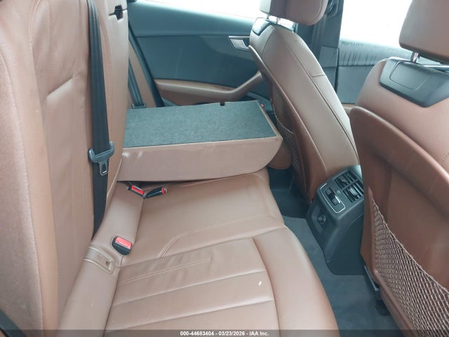2019 AUDI A4 WAUDNAF4XKA066164 Photo 7