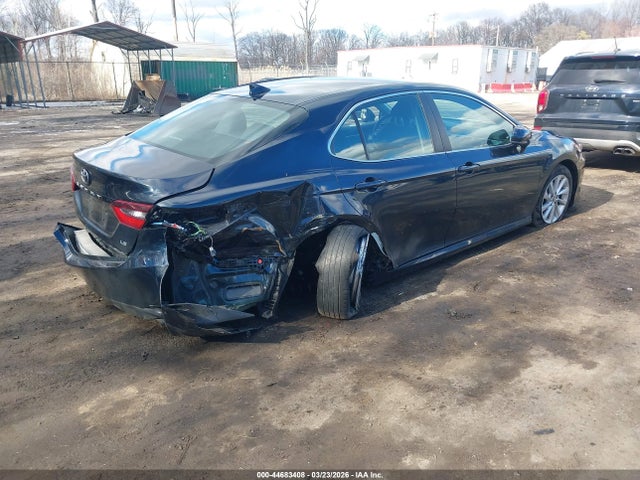2021 Toyota Camry Le მანქანა იყიდება აუქციონზე, vin: 4T1C11AK8MU426464, აუქციონის ნომერი: 44683408