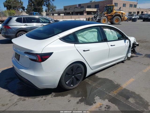 2024 TESLA MODEL 3 5YJ3E1EA0RF729202 Photo 3