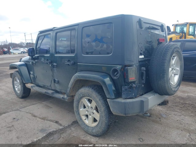 44683467 :رقم المزاد ، 1J4BA5H11AL126586 vin ، 2010 Jeep Wrangler Unlimited Sahara مزاد بيع
