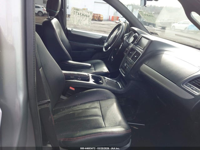 Продажа на аукционе авто 2016 Dodge Grand Caravan R/t, vin: 2C4RDGEG3GR367534, номер лота: 44683472