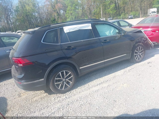Продаж на аукціоні авто 2020 Volkswagen Tiguan 2.0t Se/2.0t Se R-line Black/2.0t Sel, vin: 3VV2B7AX7LM151637, номер лоту: 44683520
