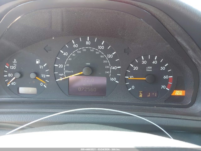 2000 Mercedes-benz Clk 320 მანქანა იყიდება აუქციონზე, vin: WDBLK65G3YT039819, აუქციონის ნომერი: 44683521