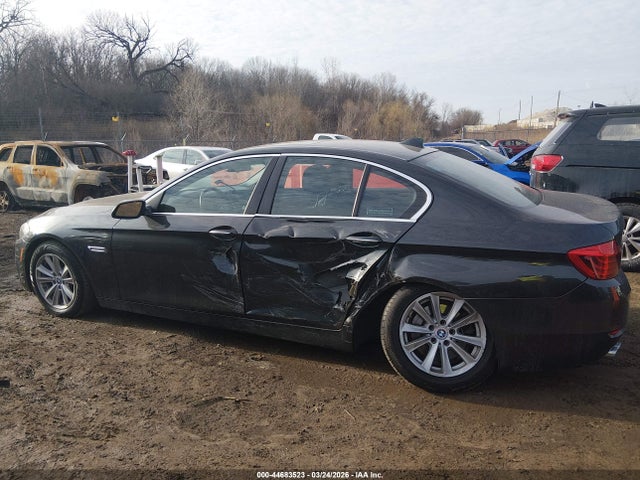 2014 Bmw 528i Xdrive მანქანა იყიდება აუქციონზე, vin: WBA5A7C54ED612962, აუქციონის ნომერი: 44683523