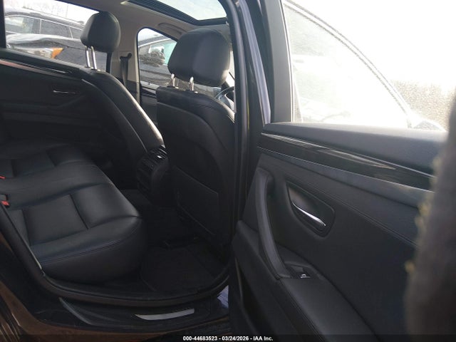 2014 Bmw 528i Xdrive მანქანა იყიდება აუქციონზე, vin: WBA5A7C54ED612962, აუქციონის ნომერი: 44683523