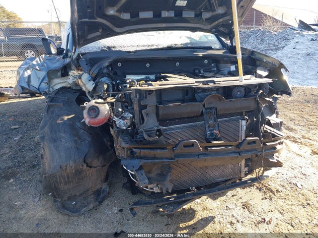 3VV2X7B24NM036825 Volkswagen Taos 1.5t Sel