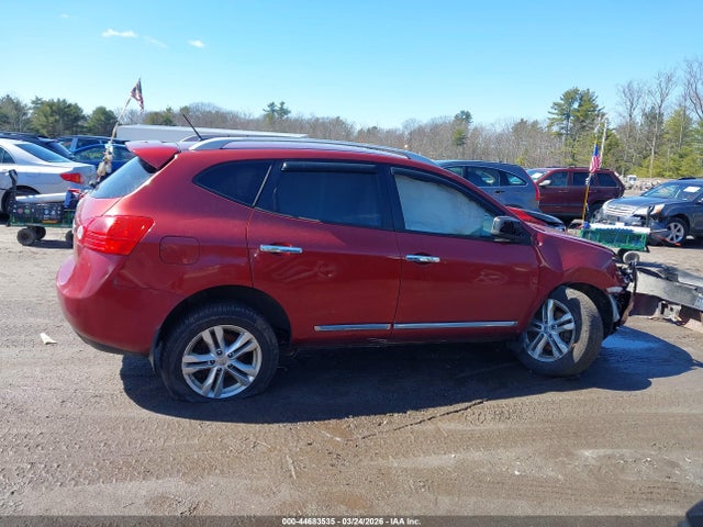 JN8AS5MV7FW756209 Nissan Rogue Select S