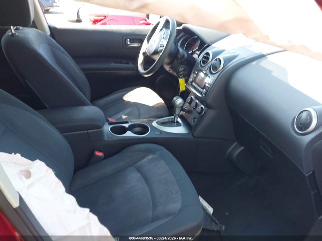 JN8AS5MV7FW756209 Nissan Rogue Select S