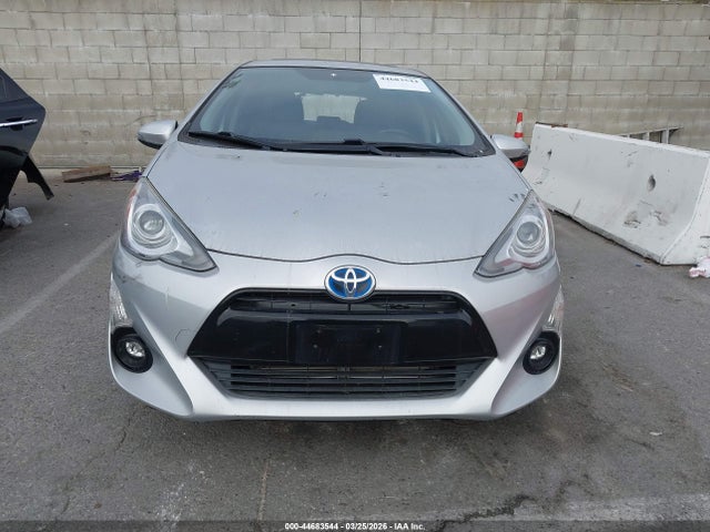 Toyota Prius C Four 2015 JTDKDTB30F1114864 Image 13