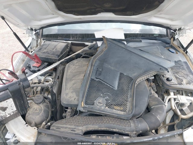 44683557 :رقم المزاد ، WDDWF8DB5KR460889 vin ، 2019 Mercedes-benz C 300 مزاد بيع