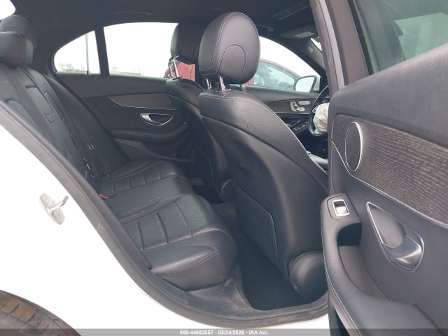 44683557 :رقم المزاد ، WDDWF8DB5KR460889 vin ، 2019 Mercedes-benz C 300 مزاد بيع