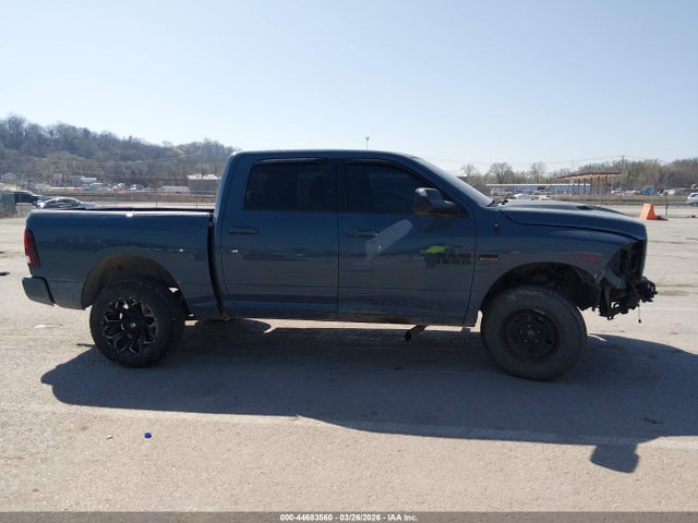 44683560 :رقم المزاد ، 1C6RR7MT2FS770909 vin ، 2015 Ram 1500 Sport مزاد بيع