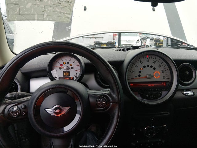 2012 MINI COOPER WMWSU3C5XCT259858 Photo 6