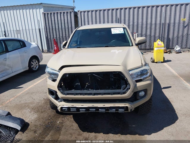Toyota Tacoma Sr5 V6 2017 3TMCZ5AN7HM093425 Image 13