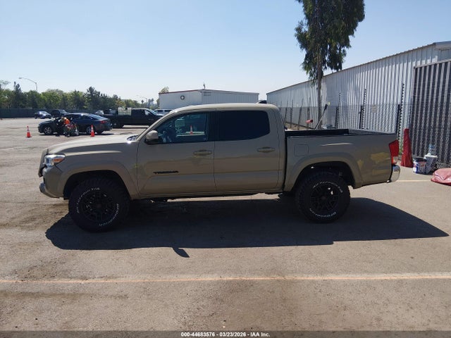 Toyota Tacoma Sr5 V6 2017 3TMCZ5AN7HM093425 Image 15