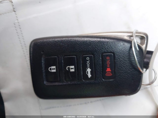 2013 Lexus Es 350 მანქანა იყიდება აუქციონზე, vin: JTHBK1GG4D2039307, აუქციონის ნომერი: 44683592