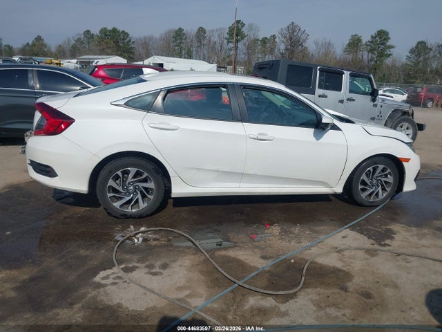 Honda CIVIC EX 2018 2HGFC2F74JH551774 Image 13