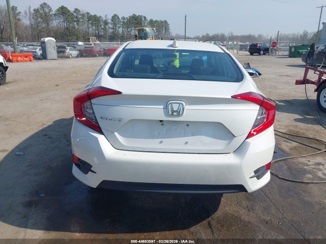 Honda CIVIC EX 2018 2HGFC2F74JH551774 Image 16