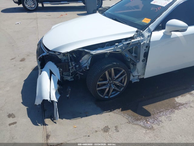Aukcja sprzedaży 2016 Lexus Is 200t, vin: JTHBA1D22G5032015, numer aukcji: 44683650