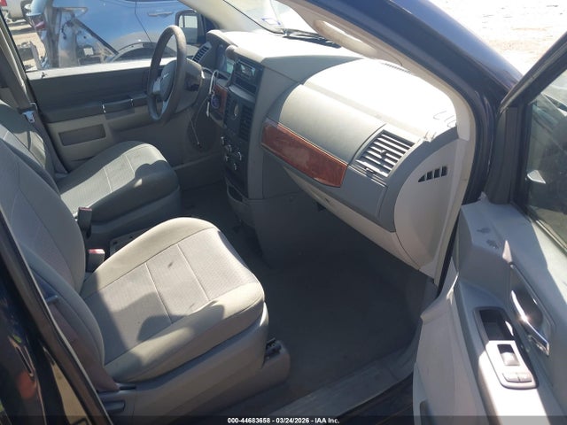 2008 CHRYSLER TOWN & COUNTRY 2A8HR44H28R606717 Photo 4