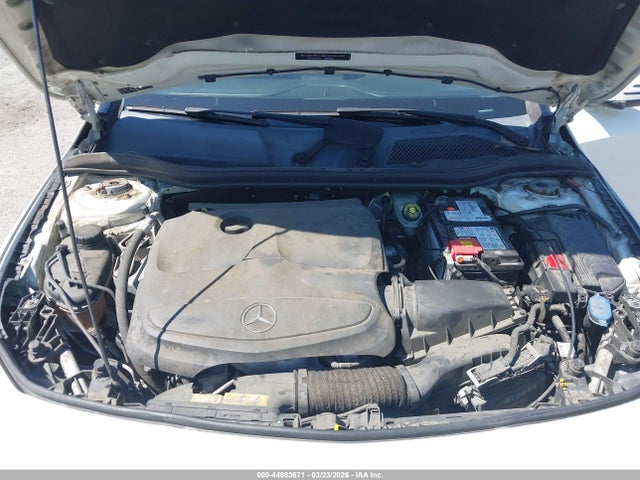 Продаж на аукціоні авто 2015 Mercedes-benz Cla 250, vin: WDDSJ4EB3FN181703, номер лоту: 44683671