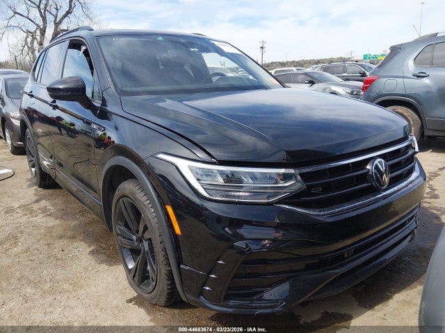 Aukcja sprzedaży 2023 Volkswagen Tiguan 2.0t Se R-line Black, vin: 3VVCB7AX9PM115491, numer aukcji: 44683674