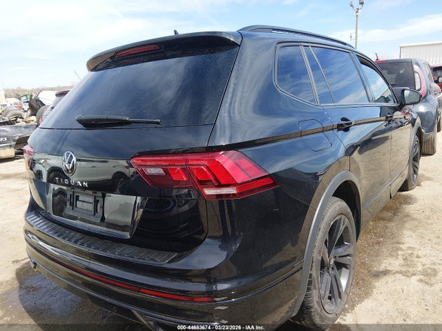 Продаж на аукціоні авто 2023 Volkswagen Tiguan 2.0t Se R-line Black, vin: 3VVCB7AX9PM115491, номер лоту: 44683674