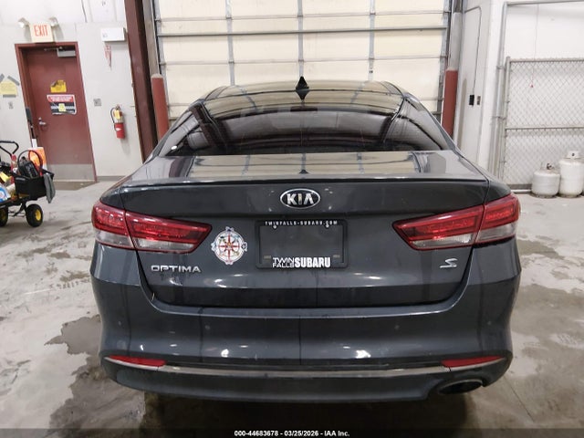 5XXGT4L33JG196020 KIA Optima S