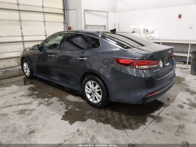 5XXGT4L33JG196020 KIA Optima S