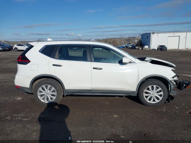 Nissan ROGUE S 2018 KNMAT2MV1JP516356 Image 13