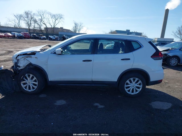 Nissan ROGUE S 2018 KNMAT2MV1JP516356 Image 14