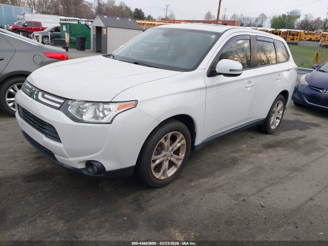 Продаж на аукціоні авто 2014 Mitsubishi Outlander Se, vin: JA4AD3A34EZ001149, номер лоту: 44683690