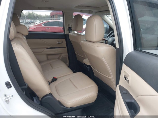Продаж на аукціоні авто 2014 Mitsubishi Outlander Se, vin: JA4AD3A34EZ001149, номер лоту: 44683690