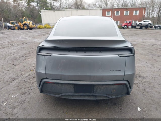 44683703 :رقم المزاد ، 7SAYGDEE7TA630033 vin ، 2026 Tesla Model Y All-wheel Drive/long Range Launch Series/premium All-wheel Drive مزاد بيع