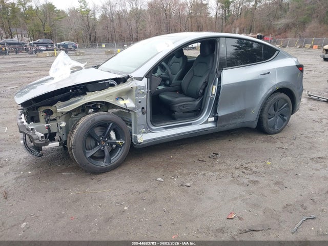 44683703 :رقم المزاد ، 7SAYGDEE7TA630033 vin ، 2026 Tesla Model Y All-wheel Drive/long Range Launch Series/premium All-wheel Drive مزاد بيع