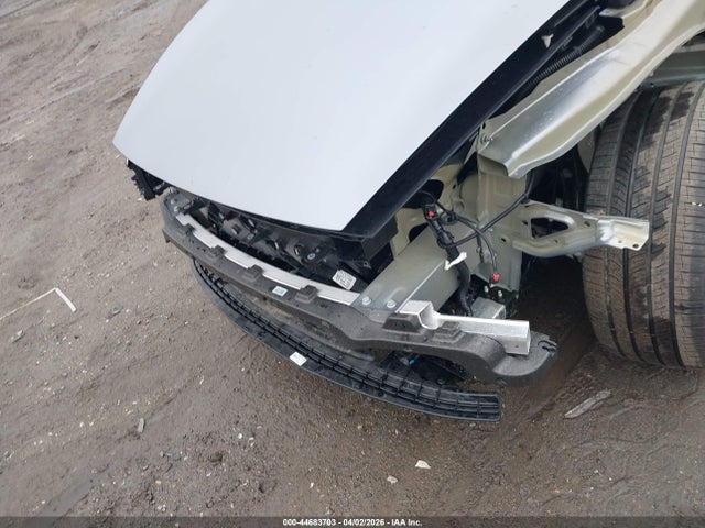 44683703 :رقم المزاد ، 7SAYGDEE7TA630033 vin ، 2026 Tesla Model Y All-wheel Drive/long Range Launch Series/premium All-wheel Drive مزاد بيع