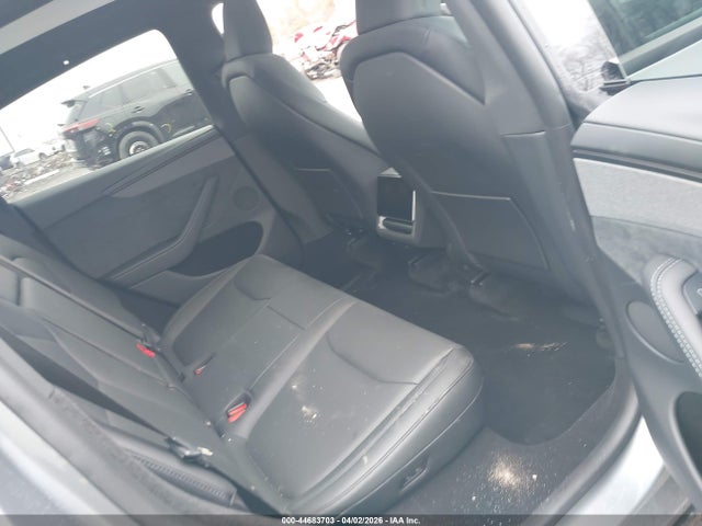 44683703 :رقم المزاد ، 7SAYGDEE7TA630033 vin ، 2026 Tesla Model Y All-wheel Drive/long Range Launch Series/premium All-wheel Drive مزاد بيع