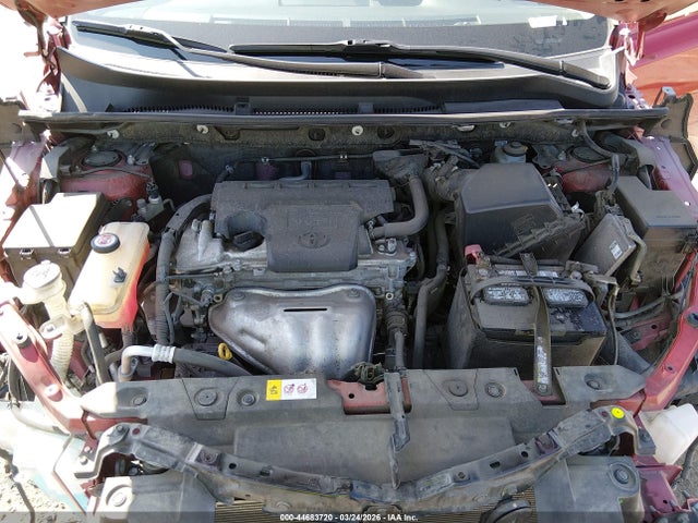 JTMZFREV1HJ124427 Toyota RAV4 LE