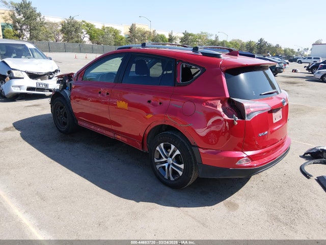 JTMZFREV1HJ124427 Toyota RAV4 LE