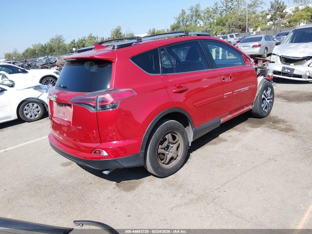 JTMZFREV1HJ124427 Toyota RAV4 LE