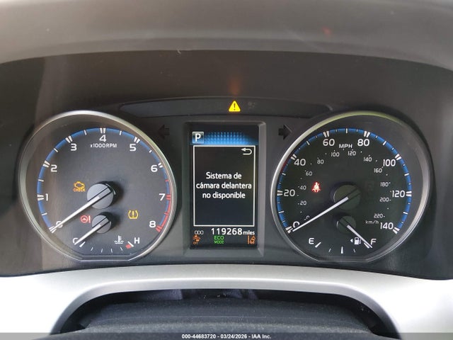 JTMZFREV1HJ124427 Toyota RAV4 LE